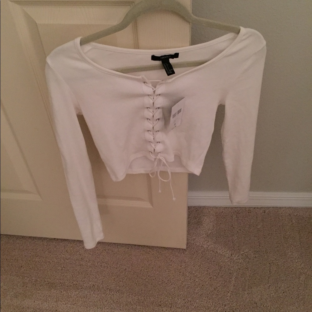 Brand new with tags Forever 21 crop top